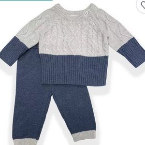 NWT 3M Clasix Beginings Sweater Set